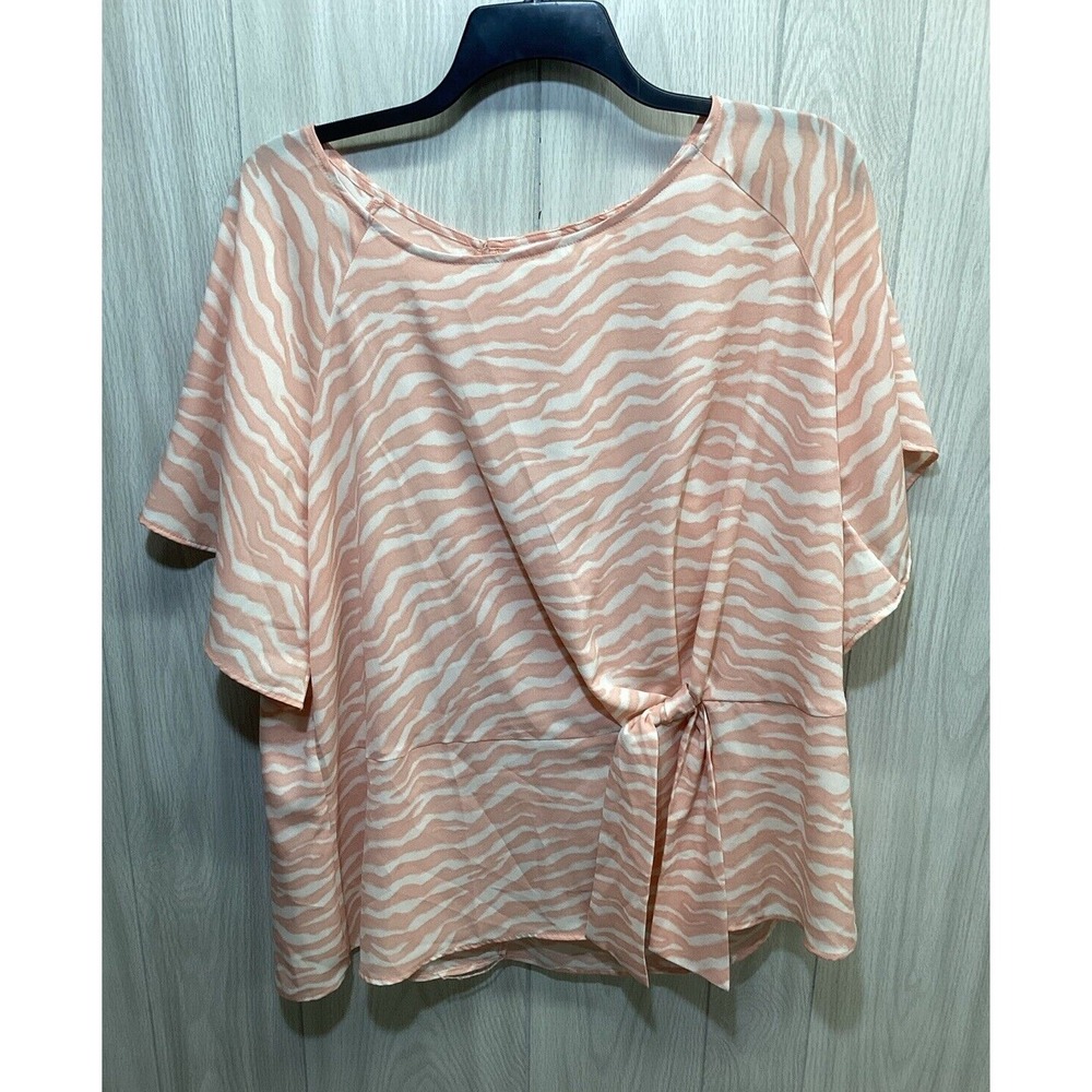 BELLE by KIM GRAVER Women's (Size 2X) Short Sleeve‎ Round Neck Tie Accent